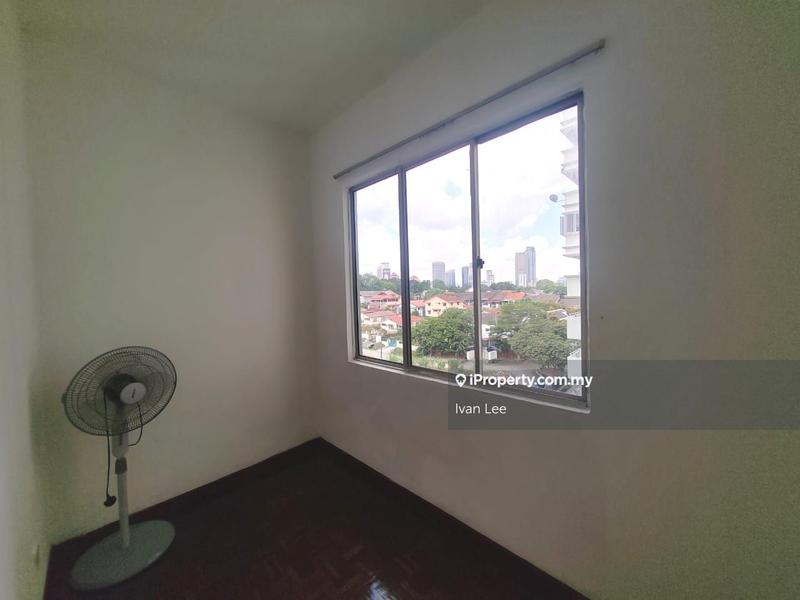Condominium for Sale in University Tower by Ivan Lee - iProperty.com.my