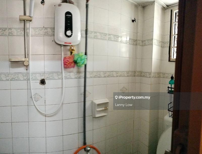 Pangsapuri untuk Dijual di Subang Perdana Goodyear Court 7 oleh Lanny Low - iProperty.com.my