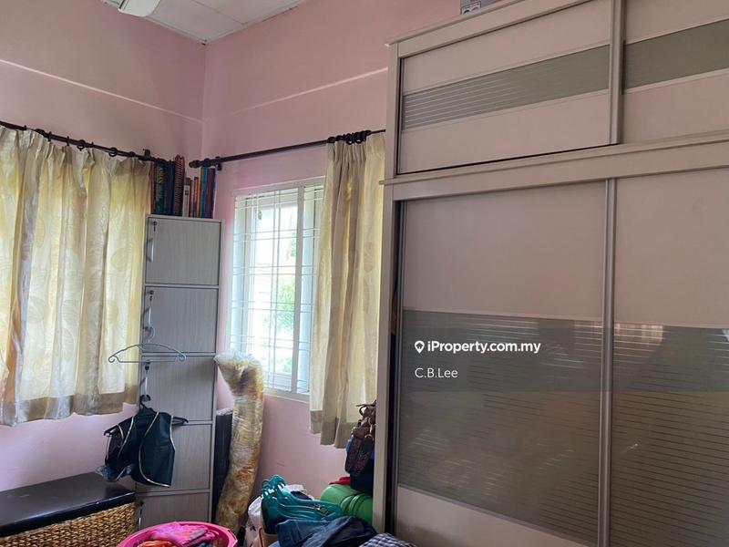 Bungalow House for Sale in Seksyen 6, Petaling Jaya by C.B.Lee - iProperty.com.my