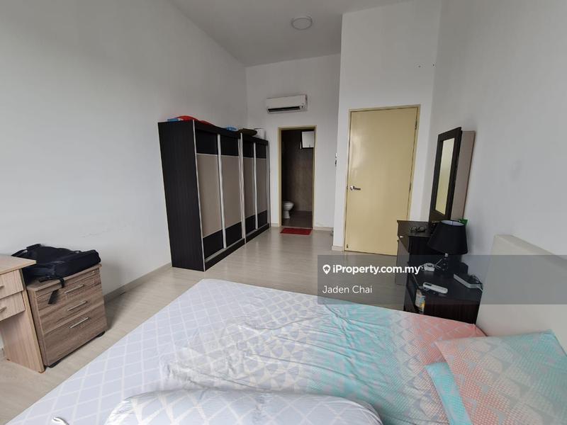 For Sale - The Hamilton