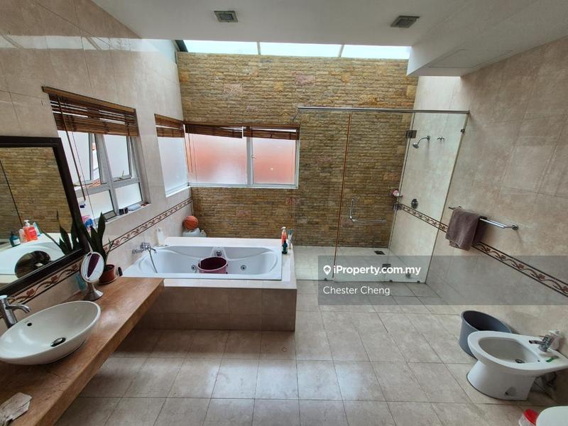 Rumah Berkembar untuk Dijual di Damansara Legenda, Petaling Jaya oleh Chester Cheng - iProperty.com.my