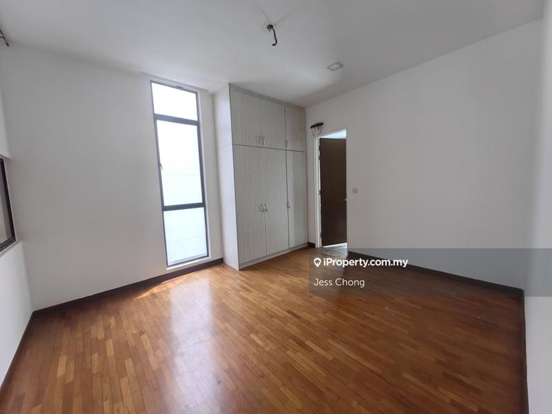 Rumah Berkembar untuk Dijual di Twim Palm, Kajang oleh Jess Chong - iProperty.com.my