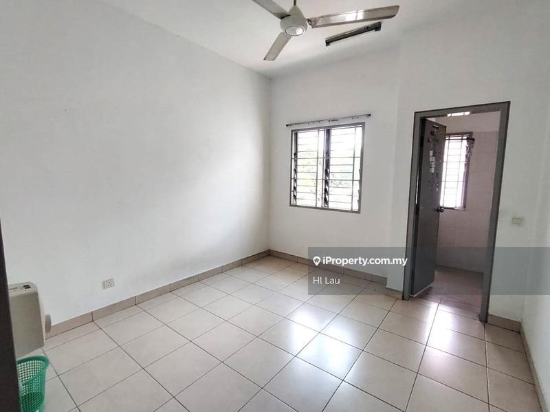 Rumah Berangkai 2 Tingkat untuk Dijual di Nilai Impian, Nilai oleh Hl Lau - iProperty.com.my