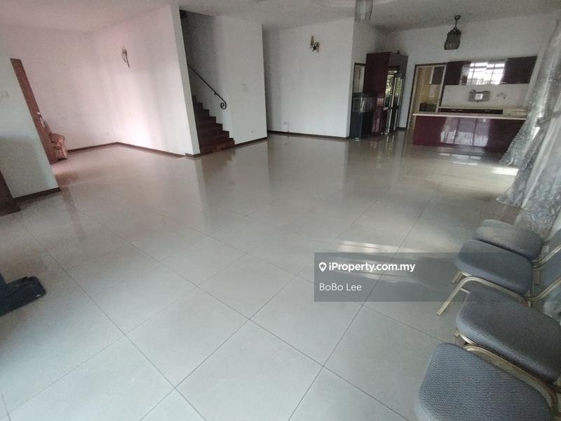 Rumah Berkembar untuk Dijual di Taman Overseas Union (Taman Oug), Jalan Klang Lama (Old Klang Road) oleh BoBo Lee - iProperty.com.my