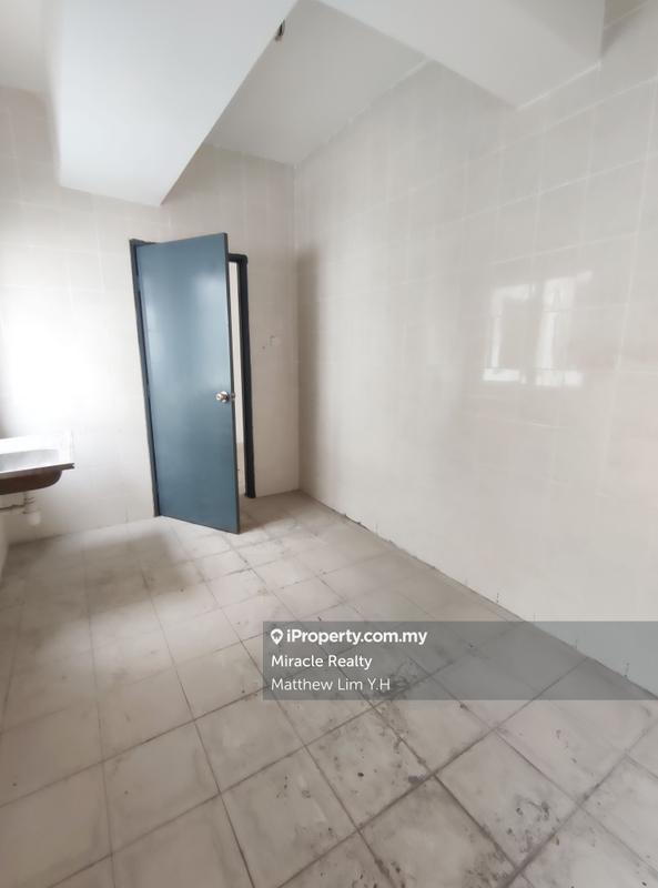 Pangsapuri untuk Dijual di Palm Garden Apartment oleh Matthew Lim Y.H - iProperty.com.my