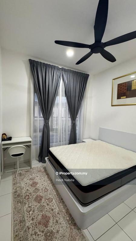 Rumah Teres untuk Dijual di Eco Grandeur, Puncak Alam oleh Heidi Nabilla - iProperty.com.my