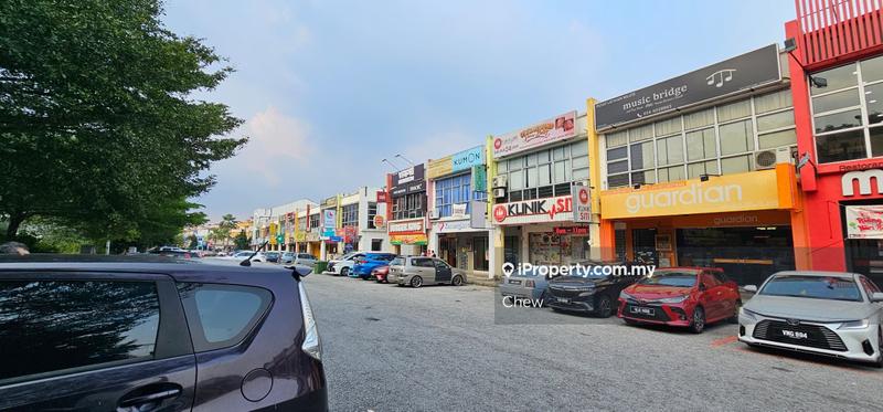 Kedai untuk Dijual di Taman Puncak Jalil, Seri Kembangan oleh Chew - iProperty.com.my
