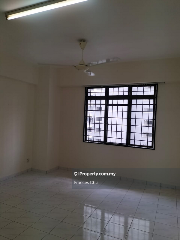 For Sale - Vista Komanwel B