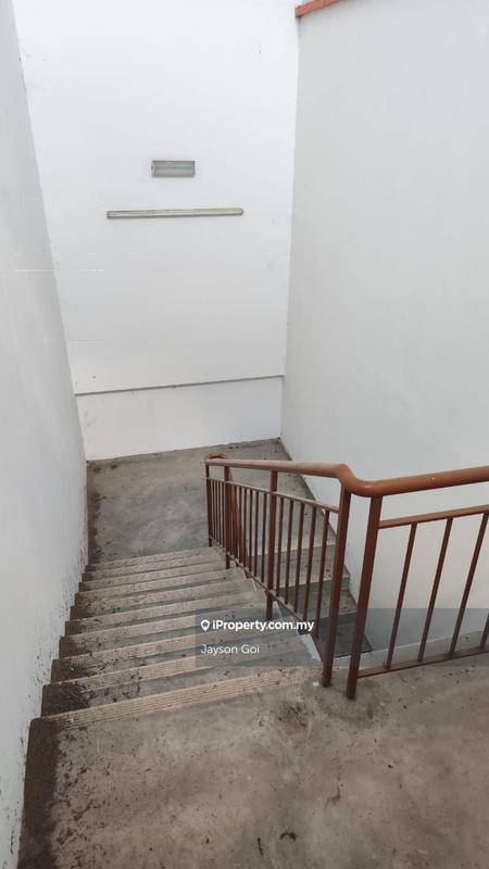 Kedai untuk Dijual di Kampung Dato Lee Kim Sai, Rawang oleh Jayson Goi - iProperty.com.my