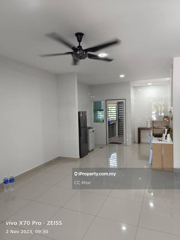 Rumah Berangkai 2 Tingkat untuk Dijual di Kg Laut, Kuala Terengganu oleh CC Khor - iProperty.com.my