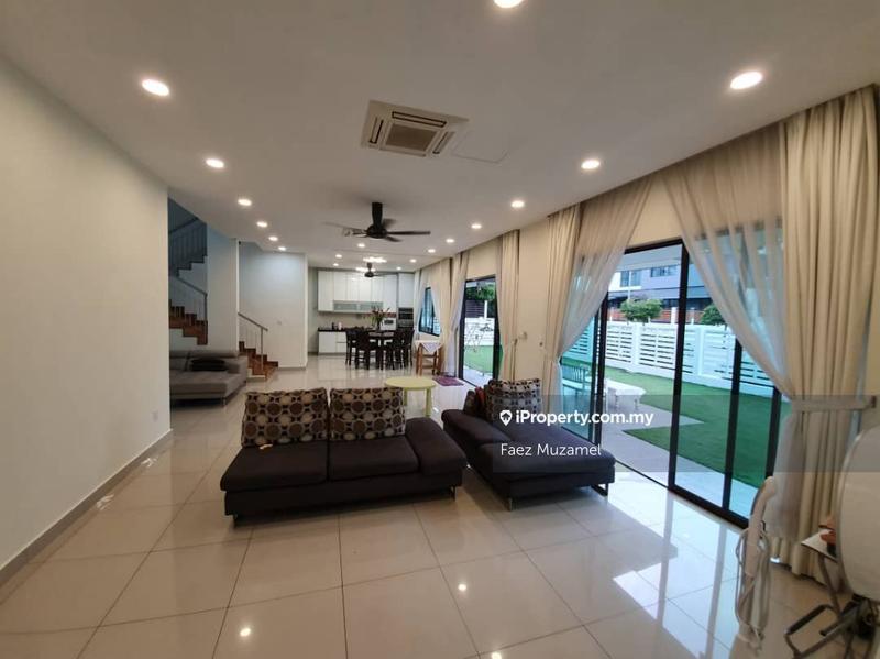 Rumah Berangkai 3 Tingkat untuk Dijual di Denai Alam, Shah Alam oleh Faez Muzamel - iProperty.com.my