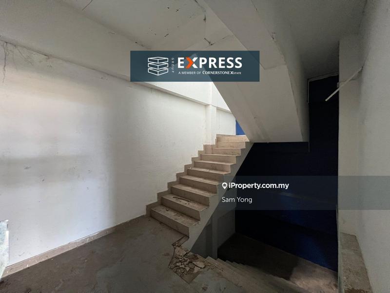 Kedai untuk Disewa di Jalan Sommerville, Bintulu oleh Sam Yong - iProperty.com.my