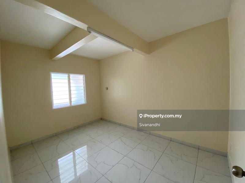 Rumah Teres 2-Tingkat untuk Dijual di Teluk Gadong, Klang oleh Sivanandhi - iProperty.com.my