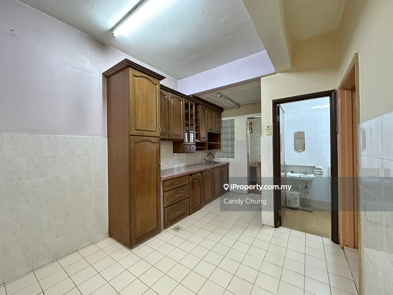 Rumah Teres 2-Tingkat untuk Dijual di Bukit Rimau, Shah Alam oleh Candy Chung - iProperty.com.my