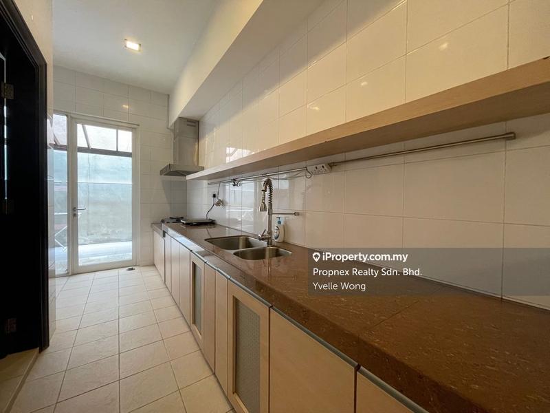Rumah Berangkai 3.5 Tingkat untuk Dijual di Duta Tropika, Mont Kiara oleh Yvelle Wong - iProperty.com.my