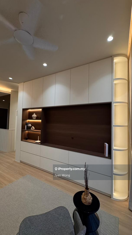 For Sale - Golden Crown Residence