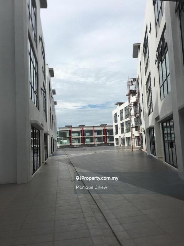 Shop for Rent in Taman Anggun, Rawang by Monique Chiew - iProperty.com.my