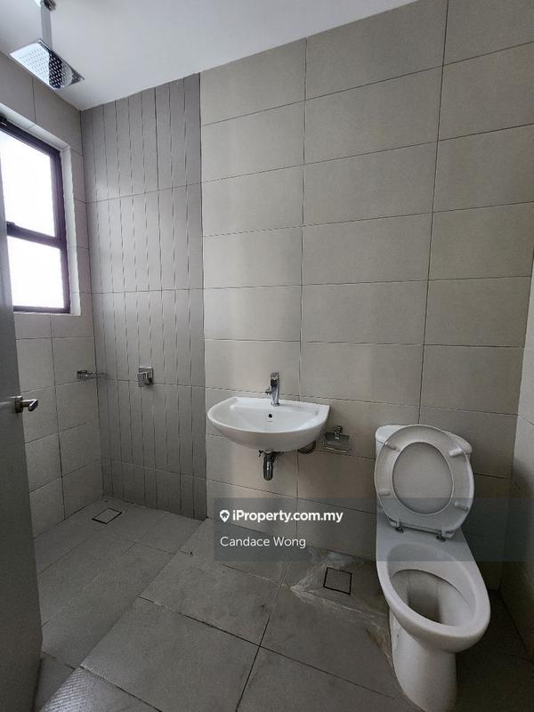 Rumah Berkembar untuk Dijual di Taman Villa Perdana, Kajang oleh Candace Wong - iProperty.com.my