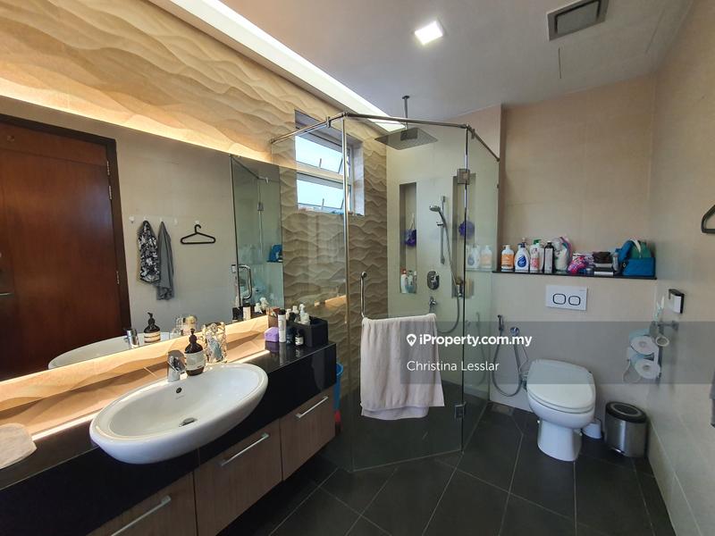 Bungalow House untuk Dijual di Bukit Jelutong, Shah Alam oleh Christina Lesslar - iProperty.com.my