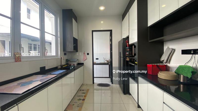 Semi-Detached House for Sale in Semenyih, Selangor by Polly Lew - iProperty.com.my