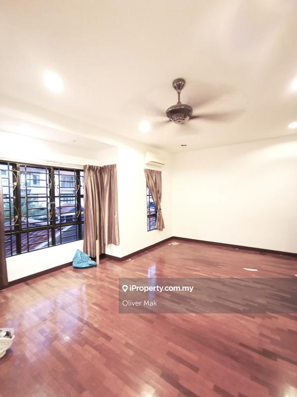 3-storey Terraced House for Sale in Jalil Sutera, Bukit Jalil by Oliver Mak - iProperty.com.my