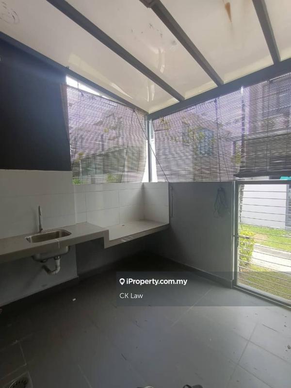 Rumah Teres 2-Tingkat untuk Dijual di Kajang East, Semenyih oleh CK Law - iProperty.com.my