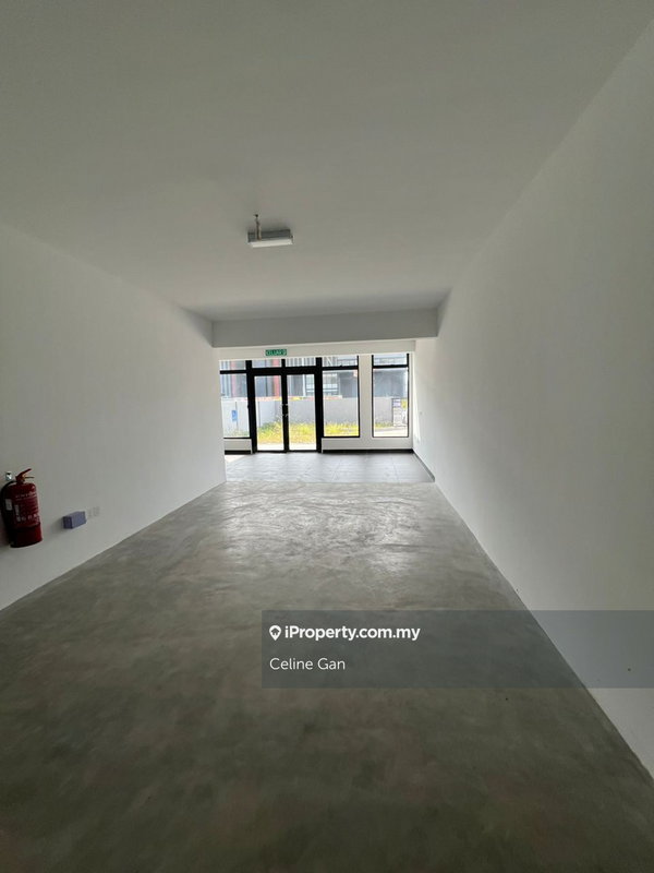 Kilang Berkembar untuk Dijual di Elmina Business Park, Sungai Buloh oleh Celine Gan - iProperty.com.my