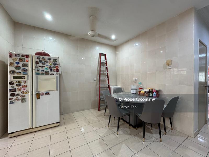 Terraced House for Sale in Bandar Putra Permai, Seri Kembangan by Carole Teh - iProperty.com.my