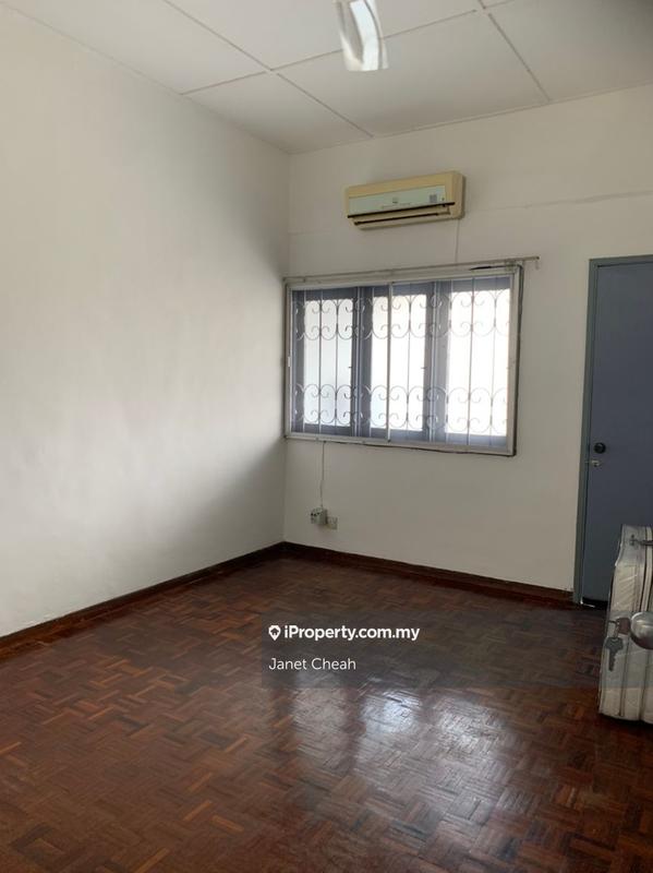 Rumah Berangkai 2 Tingkat untuk Dijual di Seksyen 19, Petaling Jaya oleh Janet Cheah - iProperty.com.my