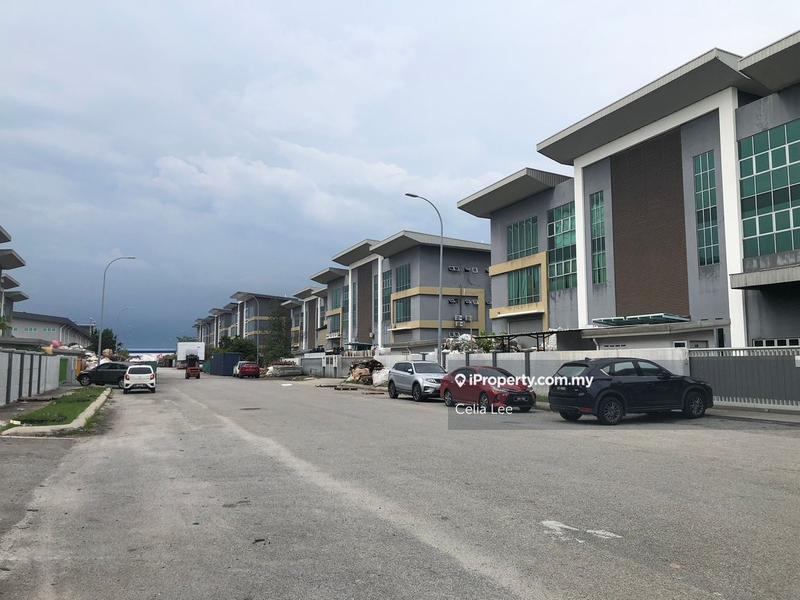 Semi-D Kilang untuk Dijual di Aman perdana,kapar,Meru,eco business park ,, Klang oleh Celia Lee - iProperty.com.my