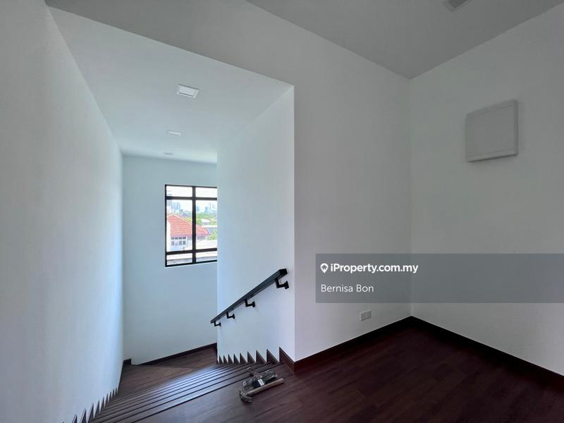 Semi-Detached House for Sale in Seksyen 5, Petaling Jaya by Bernisa Bon - iProperty.com.my