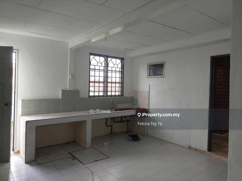Rumah Teres 2-Tingkat untuk Dijual di SS3, Petaling Jaya oleh Felicia Ng Yp - iProperty.com.my