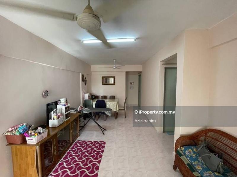 For Sale - Pangsapuri Putra Harmoni