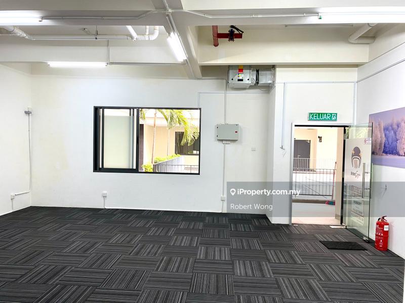 For Sale - Plaza Arkadia