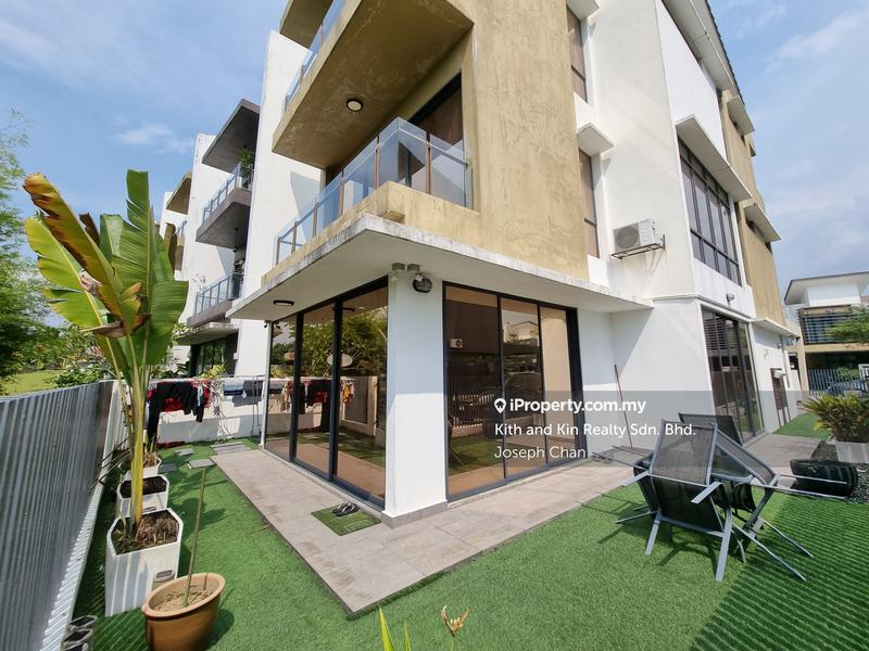 Rumah Teres 3-Tingkat untuk Dijual di Laman Glenmarie, Shah Alam oleh Joseph Chan - iProperty.com.my