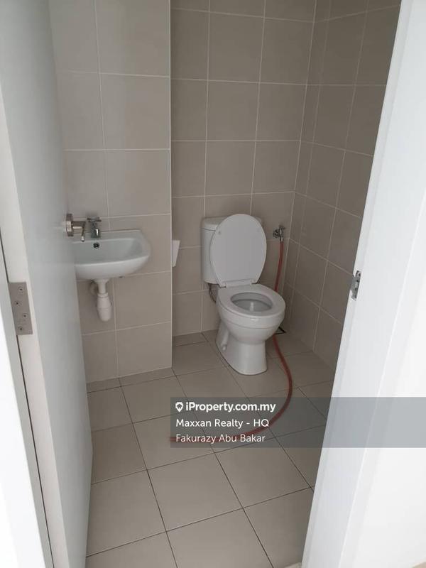 Townhouse for Sale in Ridgefield Residence, Kajang by Fakurazy Abu Bakar - iProperty.com.my