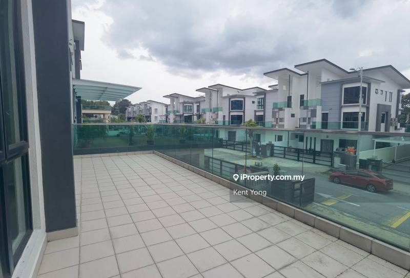 Rumah Berkembar untuk Dijual di Taman Villa Perdana, Kajang oleh Kent Yong - iProperty.com.my