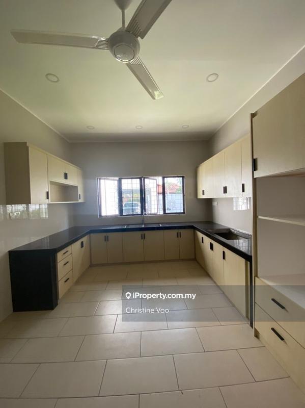 Bungalow House for Sale in Ampang Hilir, Ampang by Christine Voo - iProperty.com.my