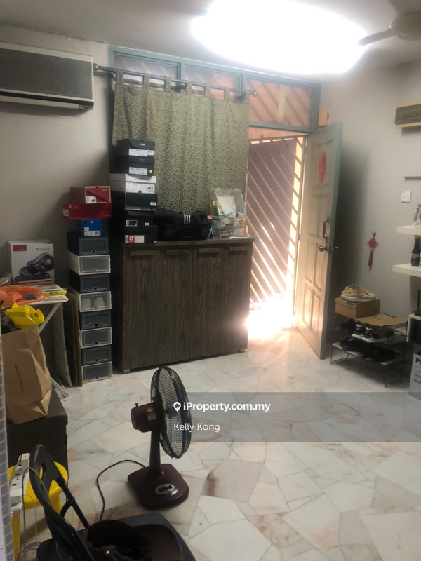 Flat for Sale in Bukit Cheras by Kelly Kong - iProperty.com.my