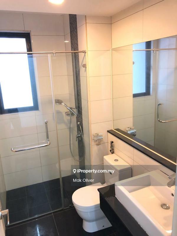 Condominium for Sale in KM1 West by Oliver Mak - Bathroom - iProperty.com.my