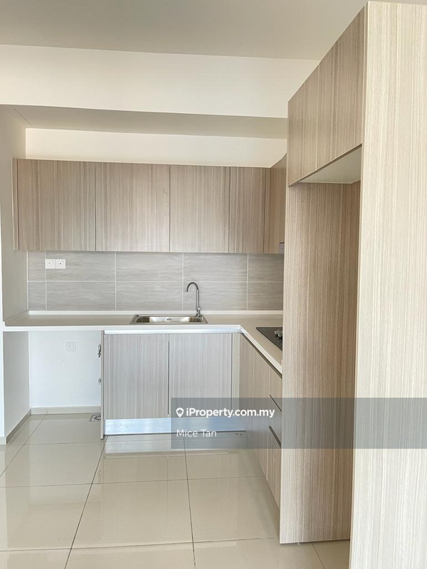 Kediaman Servis untuk Dijual di Gravit8, Klang oleh Mice Tan - iProperty.com.my