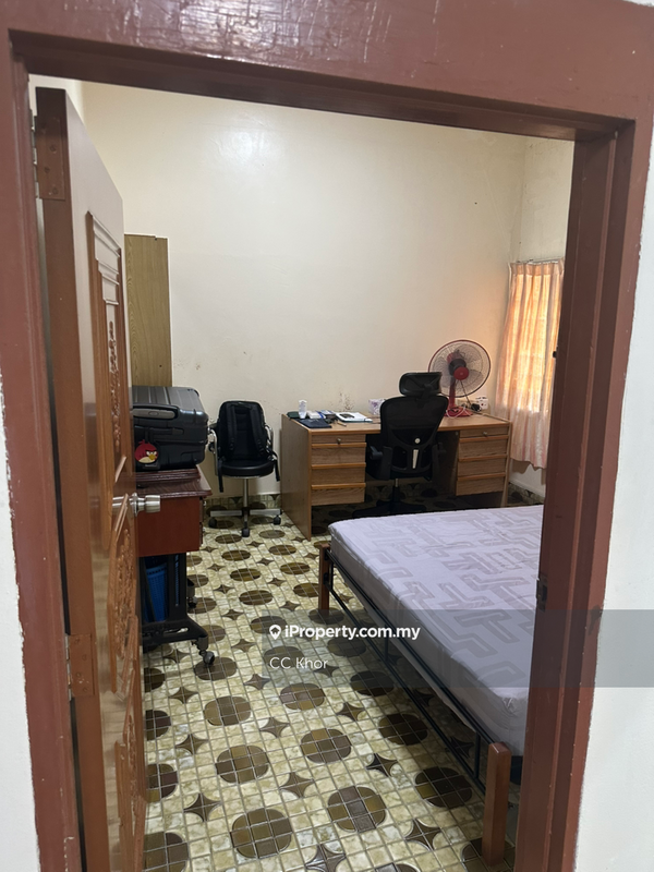 Bungalow House for Sale in Chenering, Kuala Terengganu by CC Khor - iProperty.com.my
