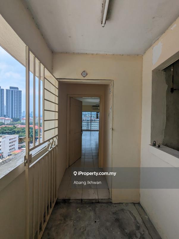 Condominium for Sale in Warisan City View by Abang Ikhwan - iProperty.com.my
