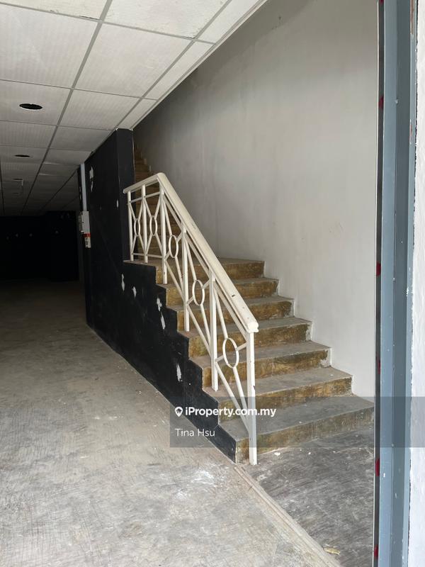 Shop for Rent in Taman Molek, Johor Bahru by Tina Hsu - iProperty.com.my