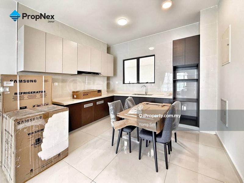 For Rent - Bay Laurel @ Country Garden Danga Bay