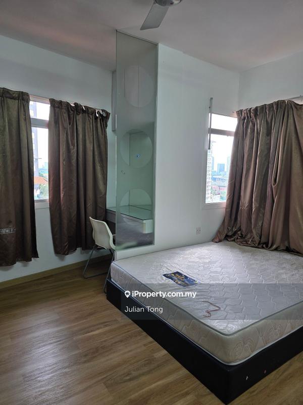 Condominium for Rent in Perdana Exclusive by Julian Tong - iProperty.com.my