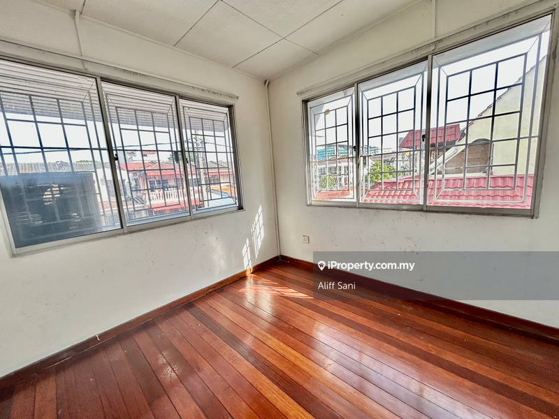 Semi-Detached House for Sale in Taman Permata, Ulu Kelang by Aliff Sani - iProperty.com.my