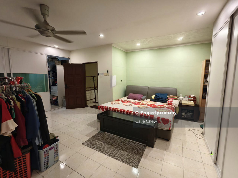 Semi-Detached House for Sale in Bandar Bukit Tinggi 2, Klang by Calie Chew - iProperty.com.my