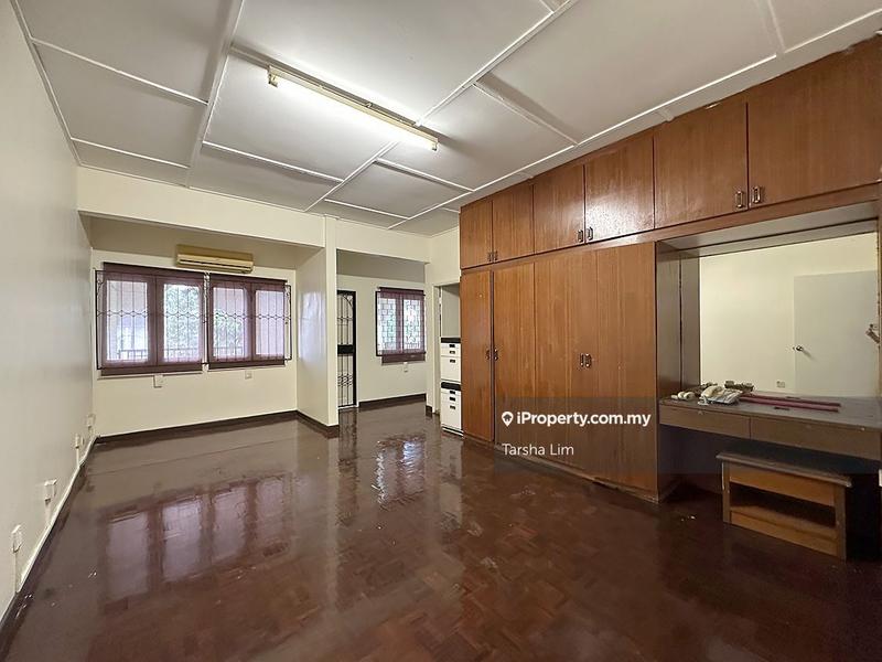 Banglo untuk Dijual di Taman Uda Jaya, Ampang oleh Tarsha Lim - iProperty.com.my