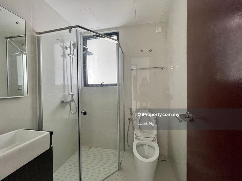 Kondominium untuk Dijual di Kings Bay @ Country Garden Danga Bay oleh Louis Ng - iProperty.com.my